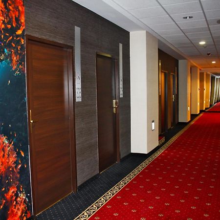 Boutique Hotel'S Sosnowiec Bagian luar foto